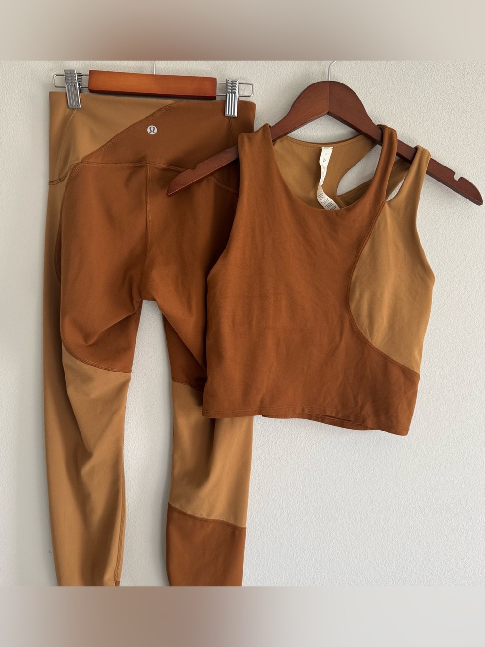Lululemon Nulu Color Block Asymmetric Matching Set Size 4 Yoga